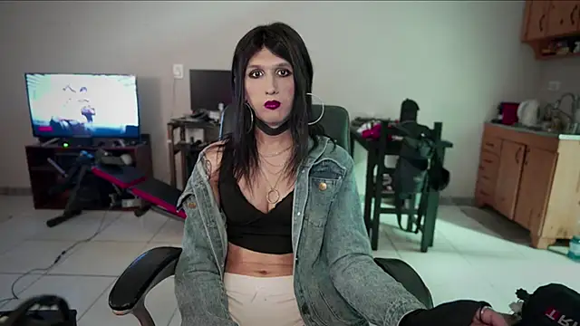 Snapshot of brenda_nataliaok chatting on 28, 1, 2025 brenda nataliaok online show from 28, 1, 2025