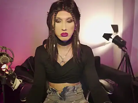 Snapshot of brenda_nataliaok chatting on 3, 12, 2025 brenda nataliaok online show from 3, 12, 2025