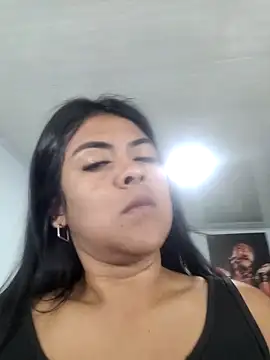 Hannah-grace online show from 25, 2, 2025