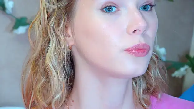 GentleRossi online show from 15, 4, 2026