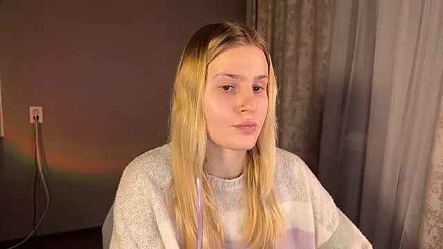 Snapshot of Chanel_Gill chatting on 17, 12, 2024 Chanel Gill online show from 17, 12, 2024