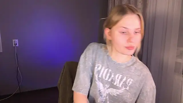 Snapshot of Chanel_Gill chatting on 3, 1, 2025 Chanel Gill online show from 3, 1, 2025