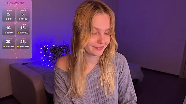 Snapshot of Chanel_Gill chatting on 12, 1, 2025 Chanel Gill online show from 12, 1, 2025