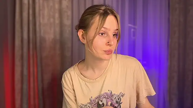 Snapshot of Chanel_Gill chatting on 1, 2, 2025 Chanel Gill online show from 1, 2, 2025