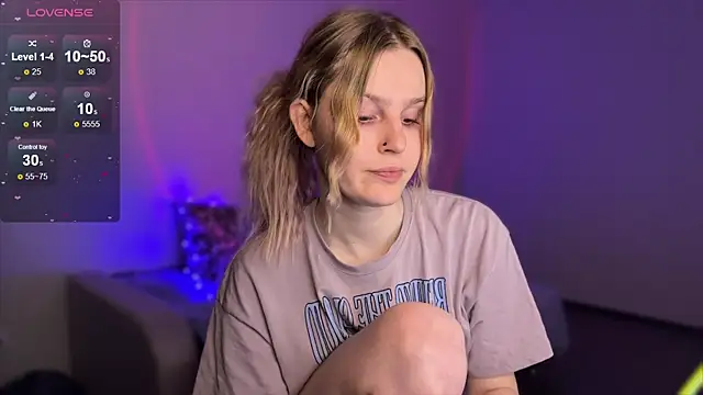 Snapshot of Chanel_Gill chatting on 7, 2, 2025 Chanel Gill online show from 7, 2, 2025