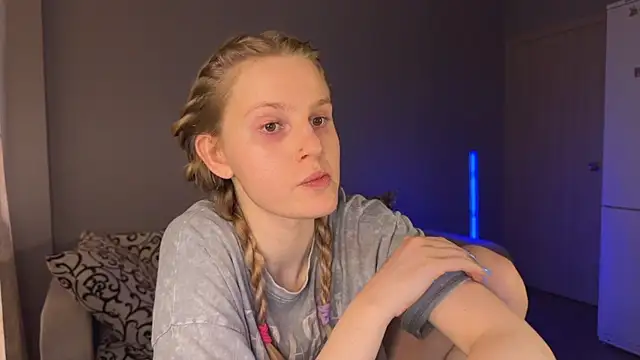 Snapshot of Chanel_Gill chatting on 13, 3, 2025 Chanel Gill online show from 13, 3, 2025