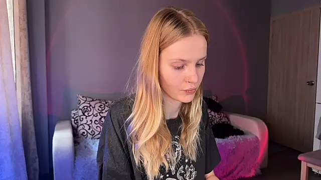 Snapshot of Chanel_Gill chatting on 20, 9, 2025 Chanel Gill online show from 20, 9, 2025