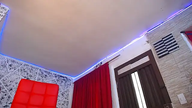 hornytsblonde online show from 19, 10, 2025