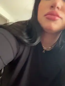 MeghanXO online show from 17, 10, 2025