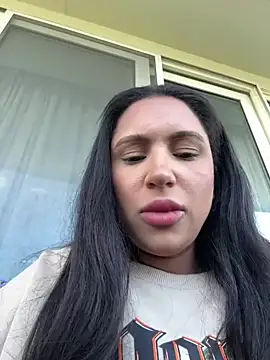 MeghanXO online show from 15, 6, 2026