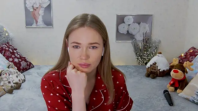 Snapshot of Veronika_Mitchel chatting on 14, 1, 2025 Veronika Mitchel online show from 14, 1, 2025