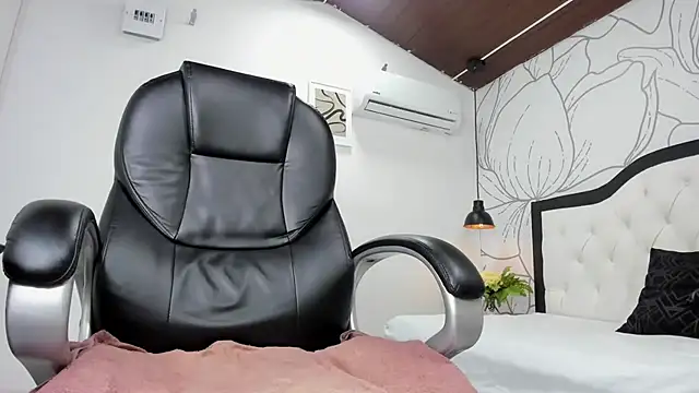 jacob hardx online show from 2, 12, 2025