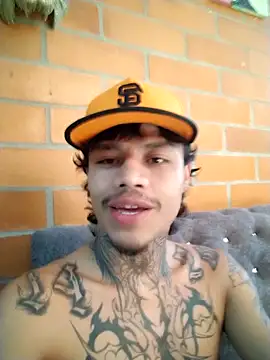 Snapshot of matew_rodriguez8 chatting on 26, 2, 2026 matew rodriguez8 online show from 26, 2, 2026