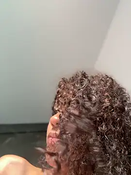 stormyy  online show from 6, 11, 2025