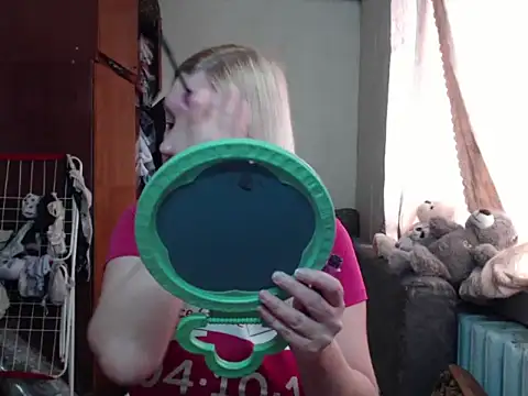 Snapshot of BustyBlond chatting on 15, 3, 2025 BustyBlond online show from 15, 3, 2025
