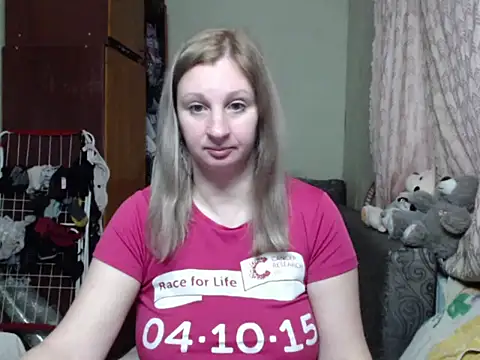 Snapshot of BustyBlond chatting on 20, 3, 2025 BustyBlond online show from 20, 3, 2025