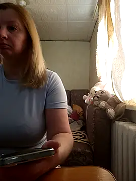 Snapshot of BustyBlond chatting on 22, 4, 2026 BustyBlond online show from 22, 4, 2026