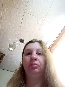 Snapshot of BustyBlond chatting on 27, 4, 2026 BustyBlond online show from 27, 4, 2026