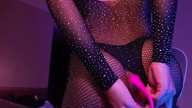 GabriSaenz online show from 28, 12, 2024