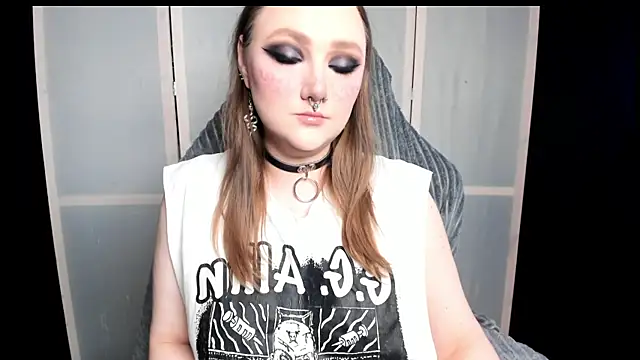 Snapshot of YourDyingBride chatting on 5, 6, 2026 YourDyingBride online show from 5, 6, 2026