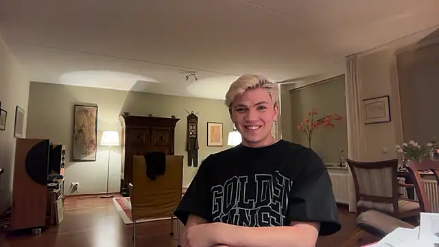 Snapshot of Justin_Horn chatting on 16, 3, 2026 Justin Horn online show from 16, 3, 2026