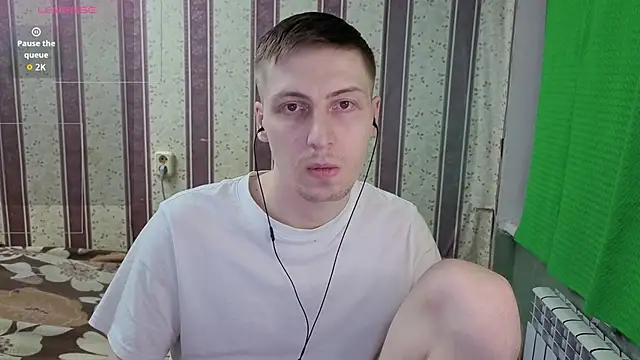 Snapshot of darienlarge chatting on 10, 5, 2026 darienlarge online show from 10, 5, 2026