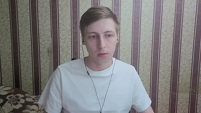 Snapshot of darienlarge chatting on 23, 7, 2026 darienlarge online show from 23, 7, 2026