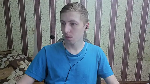 Snapshot of darienlarge chatting on 24, 7, 2026 darienlarge online show from 24, 7, 2026