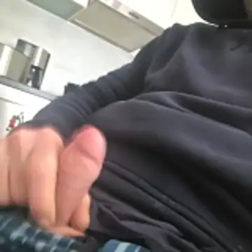 Zauberstab8 online show from 9, 11, 2025