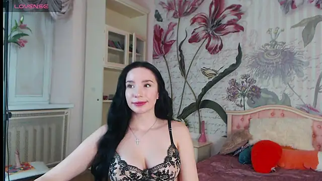 Snapshot of AliciaBow chatting on 4, 2, 2025 AliciaBow online show from 4, 2, 2025