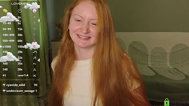 Snapshot of astoria_ross_ chatting on 20, 4, 2026 astoria ross online show from 20, 4, 2026