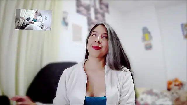Snapshot of malishka18 chatting on 2, 1, 2025 malishka18 online show from 2, 1, 2025