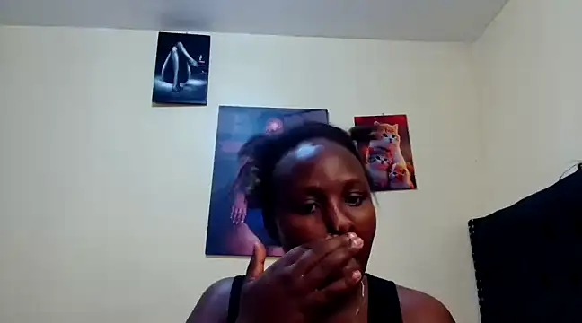 Snapshot of Toomuchbooty33 chatting on 6, 2, 2025 Toomuchbooty33 online show from 6, 2, 2025