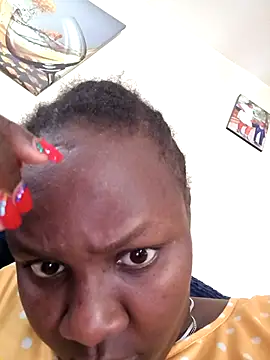 Snapshot of Toomuchbooty33 chatting on 14, 9, 2025 Toomuchbooty33 online show from 14, 9, 2025