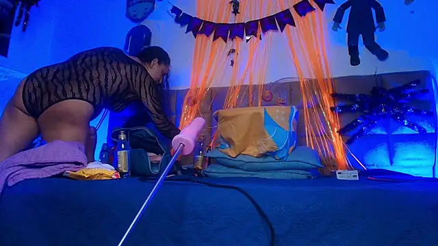 britanyy  online show from 16, 10, 2025