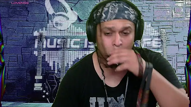 chino roz online show from 13, 2, 2025