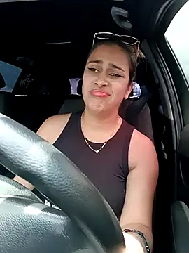 Latina sexy1 online show from 9, 3, 2026