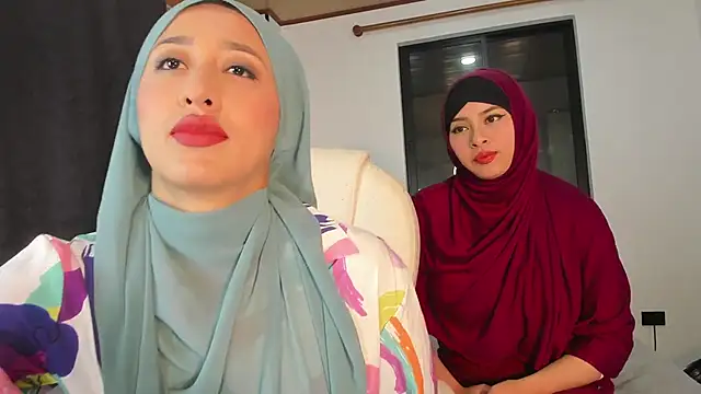 adila anich online show from 5, 11, 2025