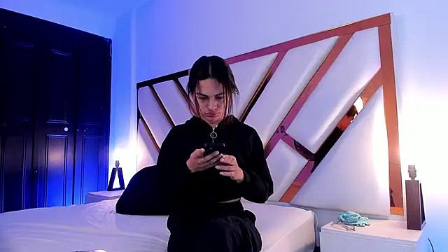Snapshot of Aron_cruz chatting on 30, 5, 2026 Aron cruz online show from 30, 5, 2026