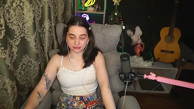Snapshot of delicatedBailey chatting on 23, 7, 2026 delicatedBailey online show from 23, 7, 2026
