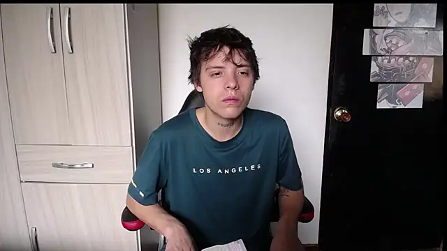 Santiago kiler online show from 22, 12, 2025