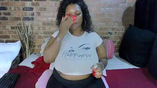 Snapshot of DIRTIENASTY chatting on 18, 11, 2025 DIRTIENASTY online show from 18, 11, 2025