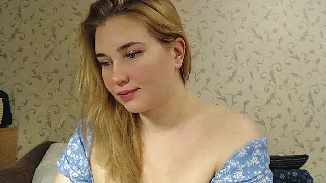 Snapshot of mmmPinUpGirl chatting on 14, 12, 2024 mmmPinUpGirl online show from 14, 12, 2024