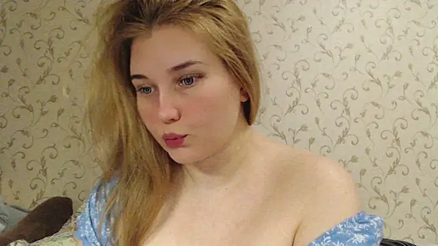 Snapshot of mmmPinUpGirl chatting on 9, 2, 2025 mmmPinUpGirl online show from 9, 2, 2025