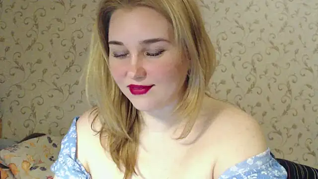 Snapshot of mmmPinUpGirl chatting on 22, 3, 2025 mmmPinUpGirl online show from 22, 3, 2025