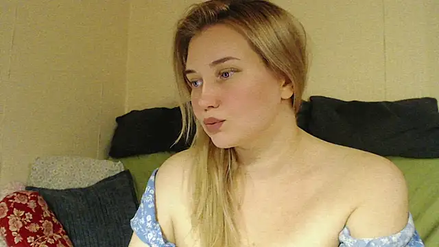 mmmPinUpGirl online show from 17, 10, 2025