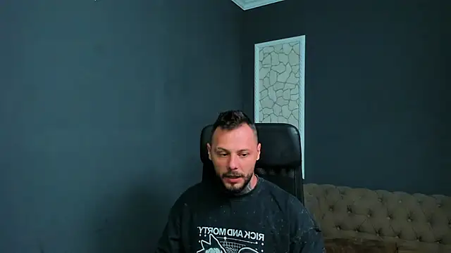 Snapshot of BrianHunts chatting on 17, 5, 2026 BrianHunts online show from 17, 5, 2026
