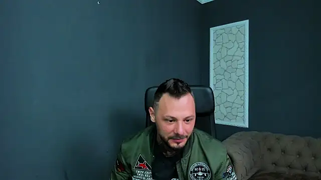 Snapshot of BrianHunts chatting on 23, 5, 2026 BrianHunts online show from 23, 5, 2026