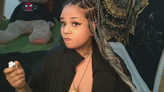 Amaranthagolldiie online show from 21, 4, 2026