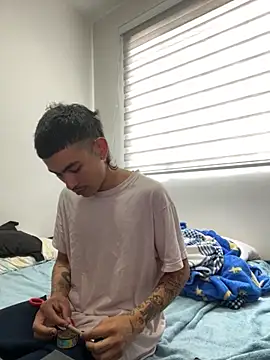 sorry-mom69 online show from 16, 11, 2025